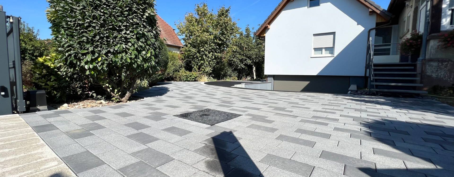 AMENEXTER AMENAGEMENT EXTERIEUR 10 1920X750 | Amenexter Pavé perméable ou classique : quel choix privilégier pour éviter les inondations ? Wittenheim